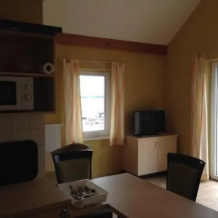 Mit Seeblick - Fischerhafen Plauer Apartamento *